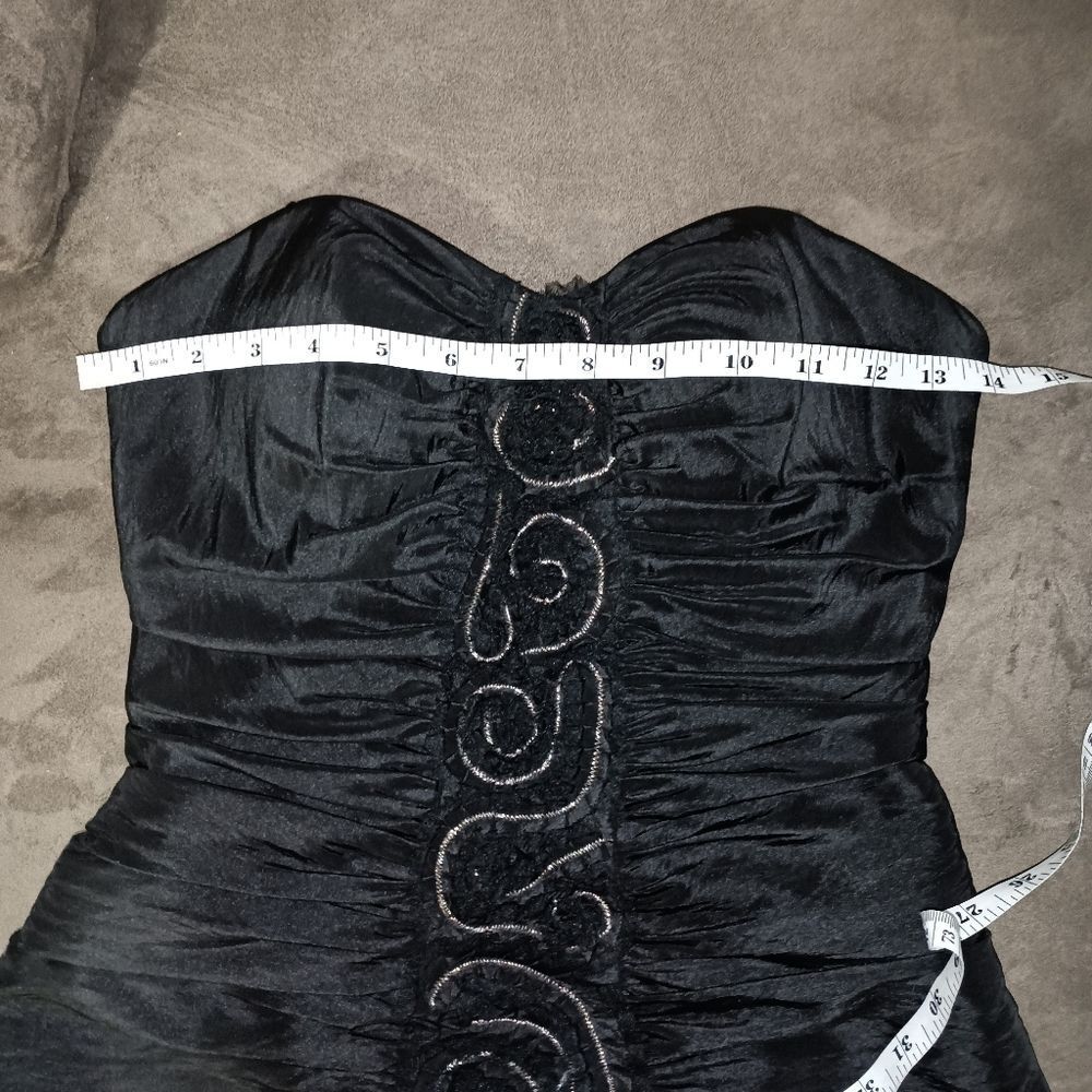 Dave & Johnny Strapless Dress - Picture 15 of 15